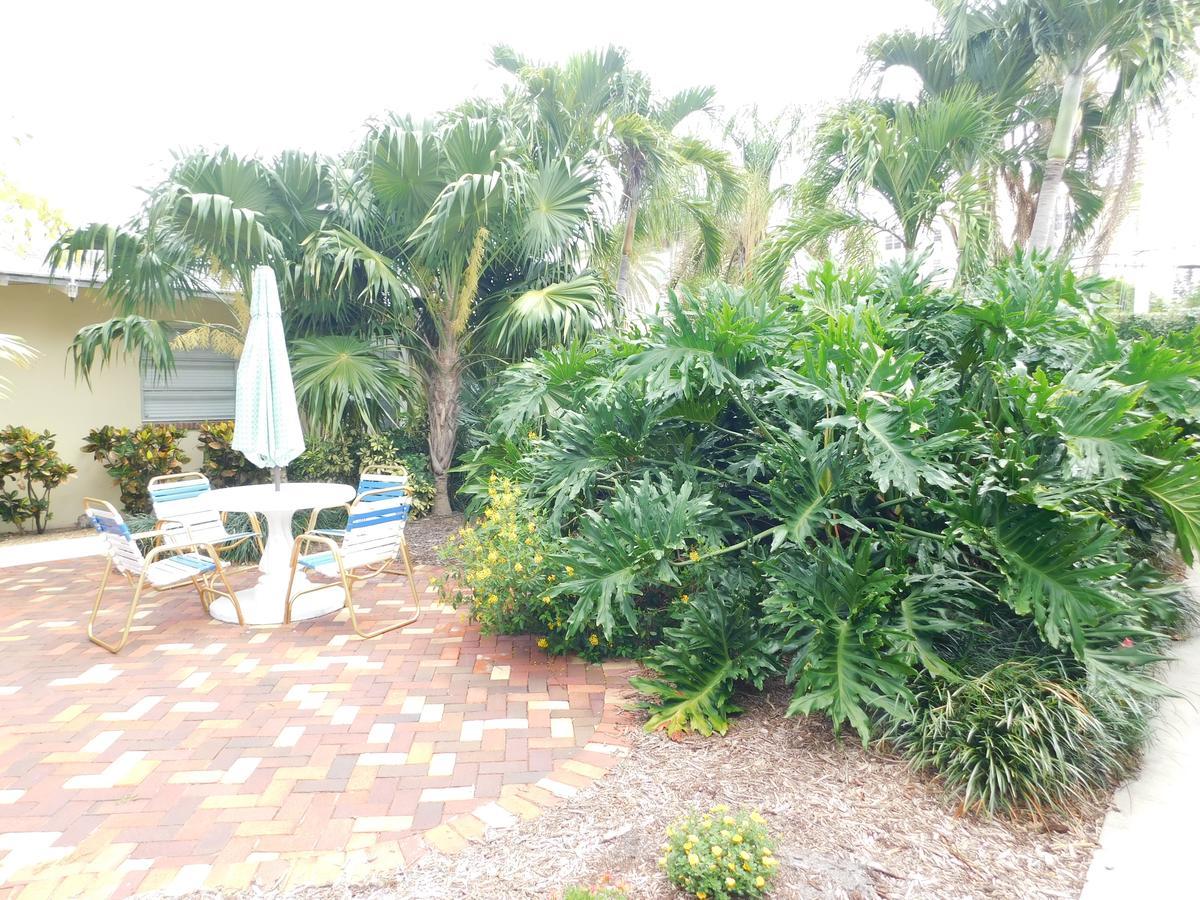 The Grove Beach Condominiums เดลเรย์บีช ภายนอก รูปภาพ
