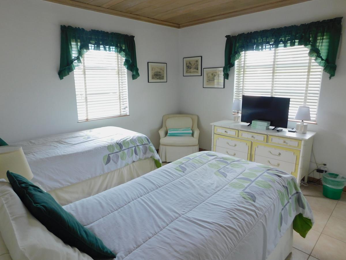 The Grove Beach Condominiums เดลเรย์บีช ภายนอก รูปภาพ